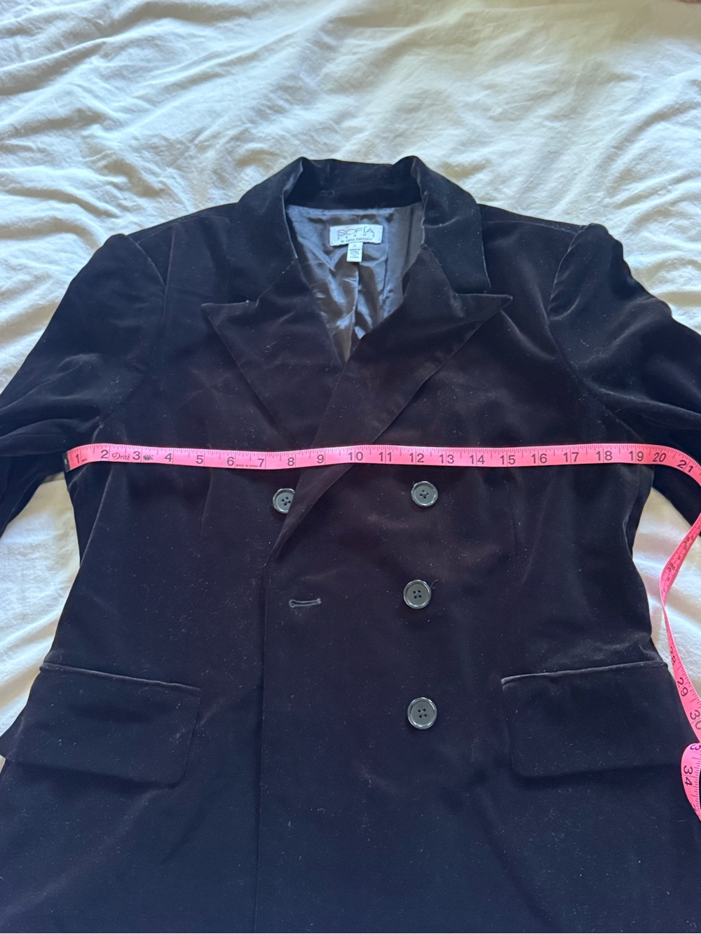 sofia by sofia vergara Black Velvet Double-Breasted Blazer - Picture 4 of 6